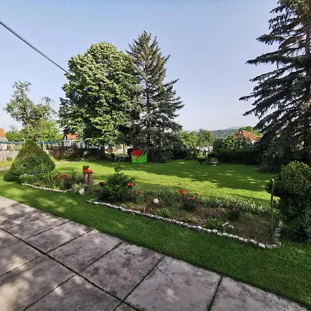 Domacinstvo Nikolic Apartment