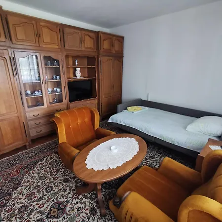 Domacinstvo Nikolic *