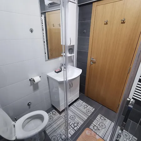 Domacinstvo Nikolic Apartment Valjevo